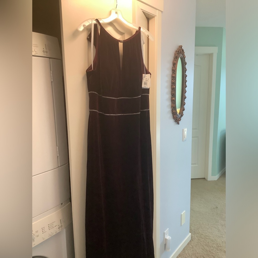 Wine velvet formal gown Size 14
